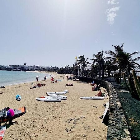 Pequeno Bungalow Firt Line Of The Sea Costa Teguise Luaran gambar