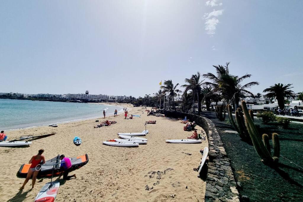 Pequeno Bungalow Firt Line Of The Sea Costa Teguise Luaran gambar